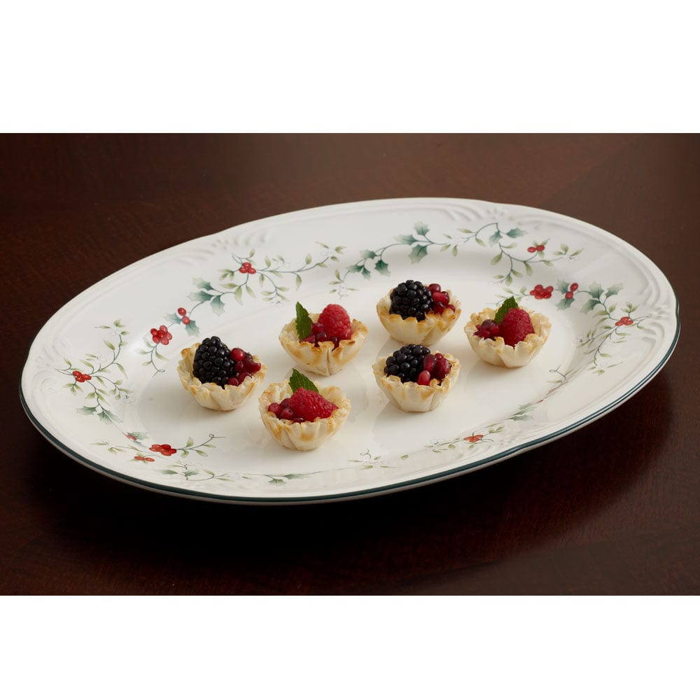 Winterberry® Oval Platter