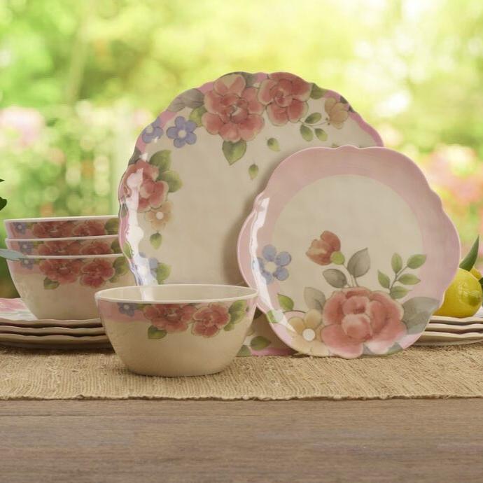 Tea Rose Outdoor Melamine Dinnerware Set