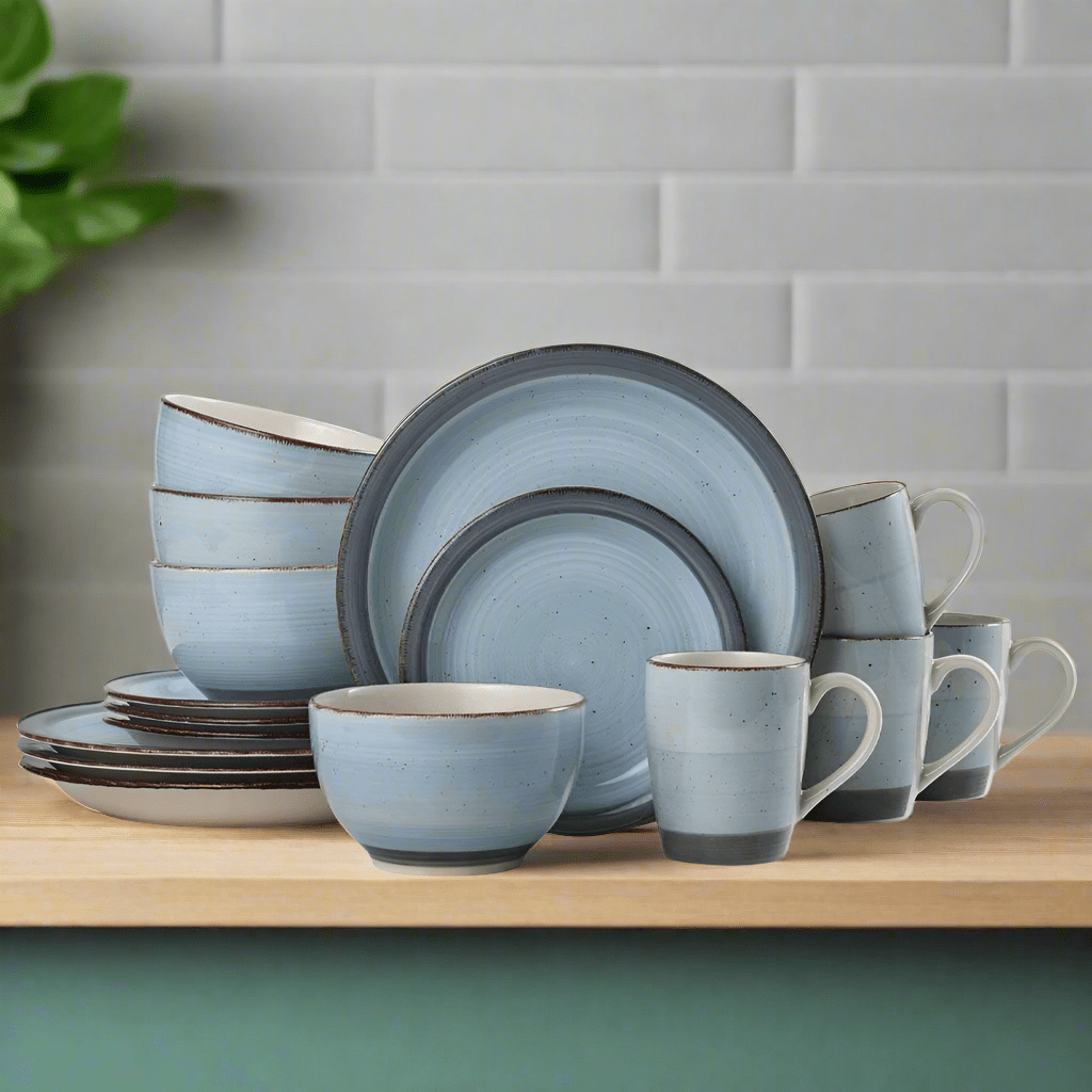 Sadie Blue 16 Piece Dinnerware Set, Service for 4