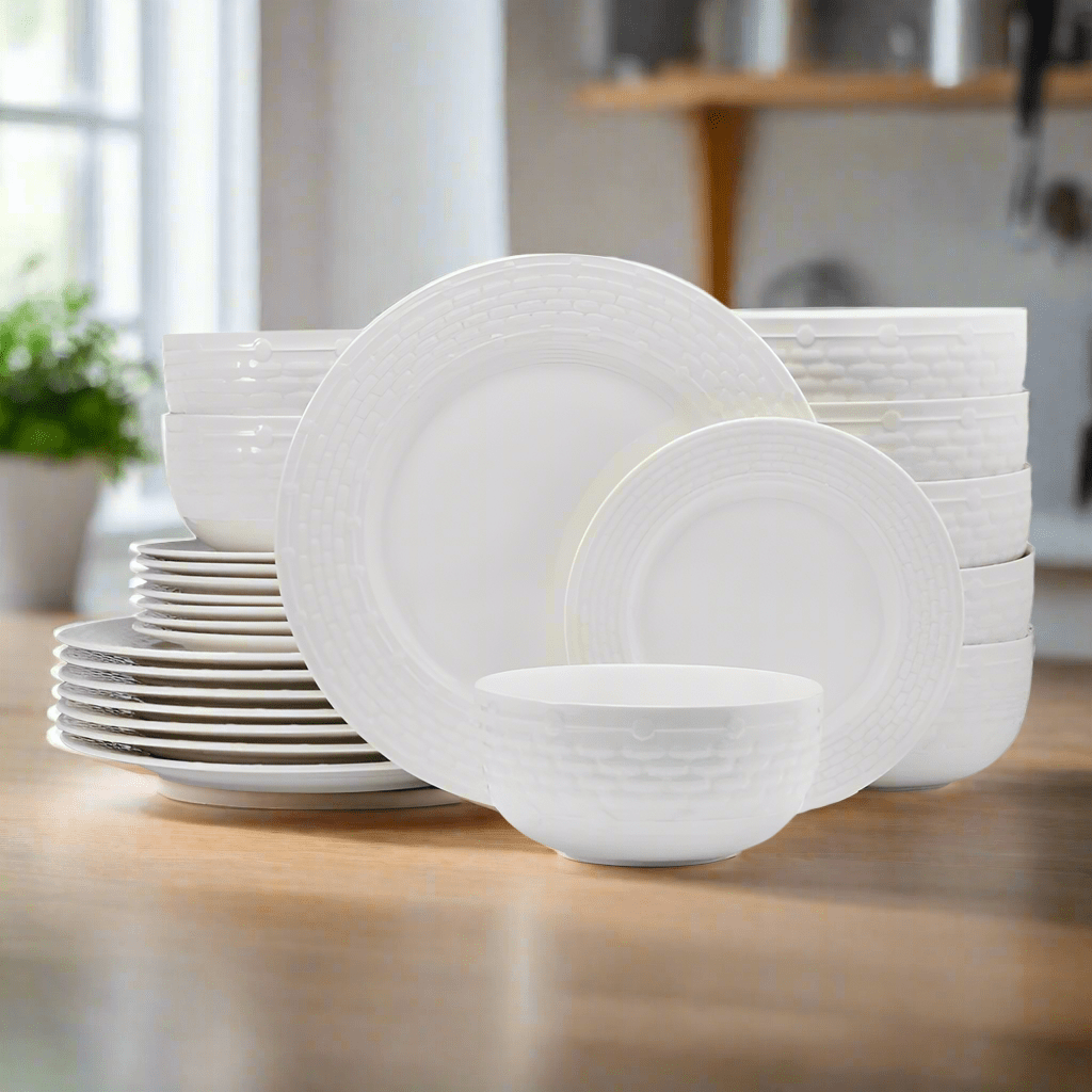 Sonya 24 Piece Dinnerware Set, Service for 8