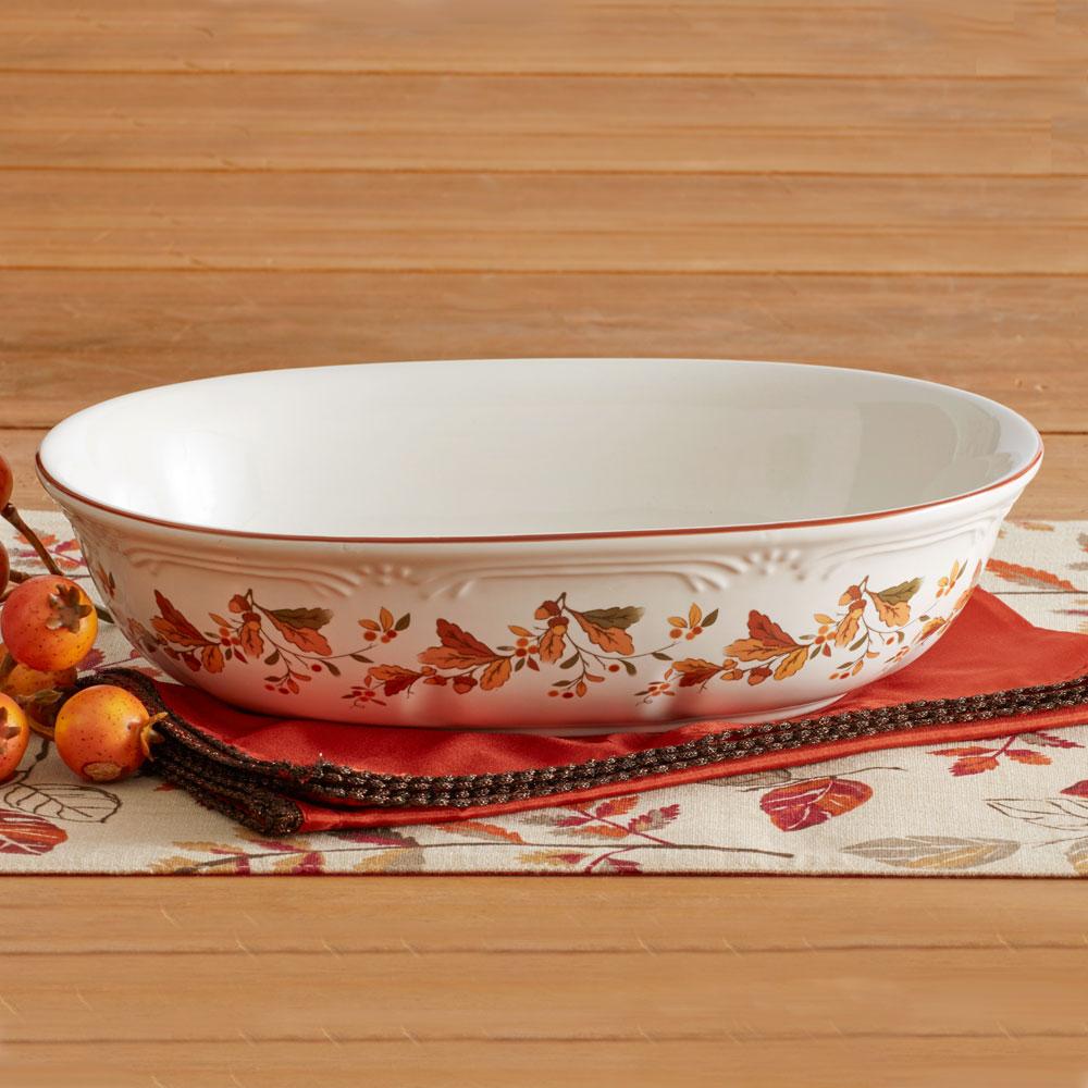 Autumn Berry Oval Vegetable Bowl