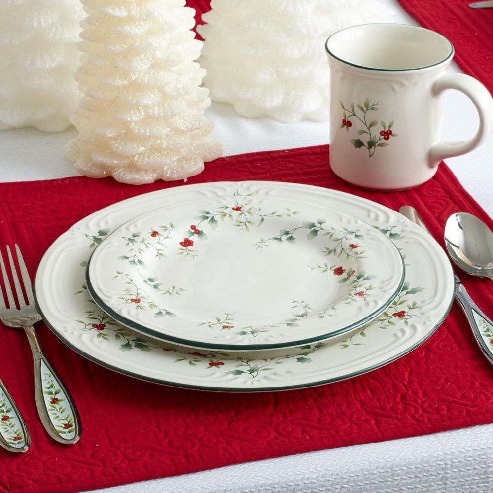 Winterberry® Dinner Plate