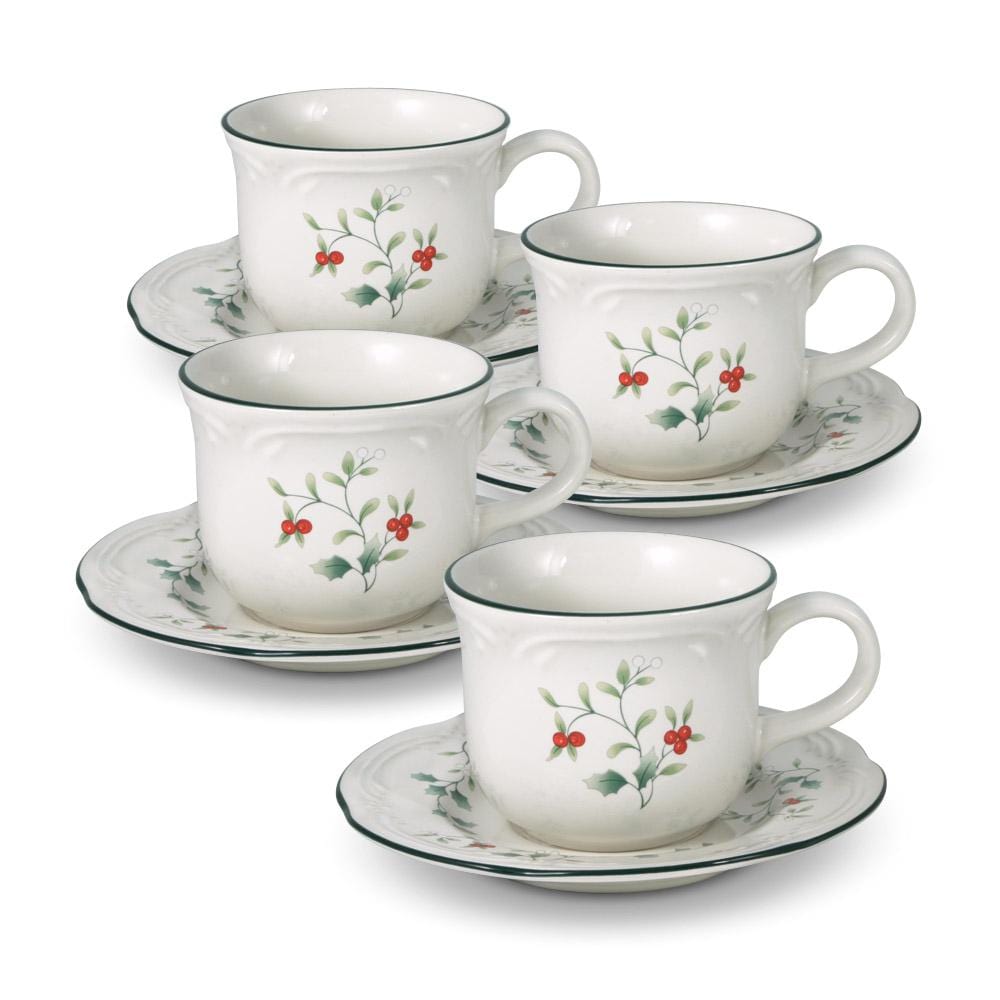 Winterberry® Set of 4 Cups and Saucers